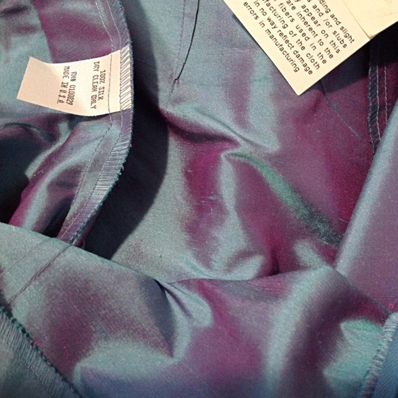 New Connie Robertson silk 2 pc - Picture 2 of 5